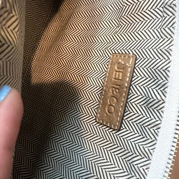 Cream Tan White Jen & Co Diamond Cross Body Wristlet Bag Purse - Picture 15 of 16